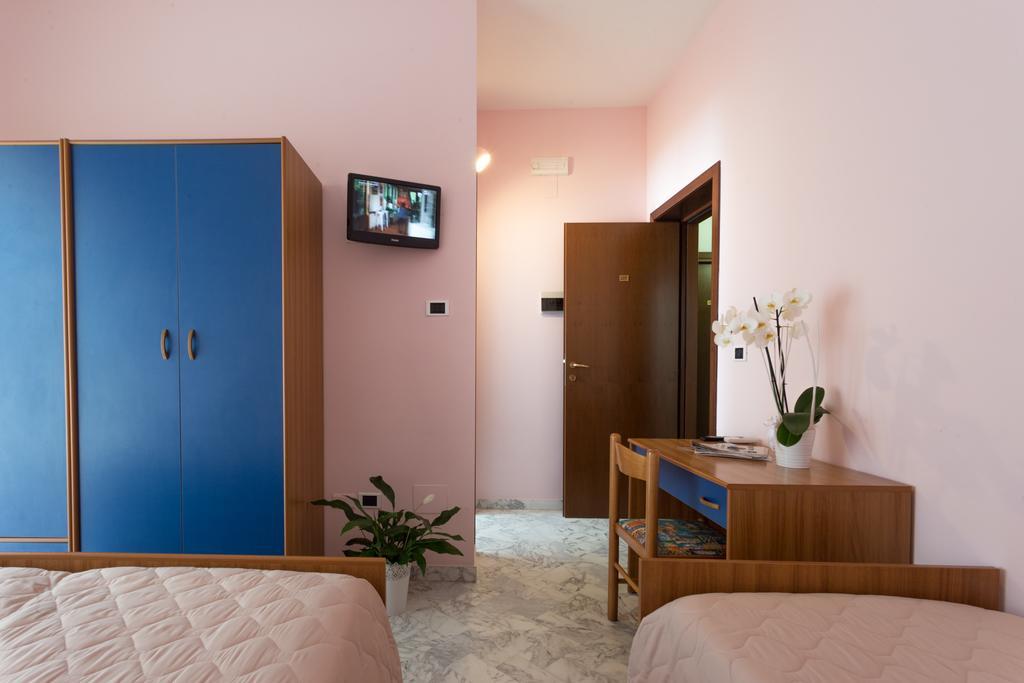 Hotel Roma Pineto Exteriér fotografie