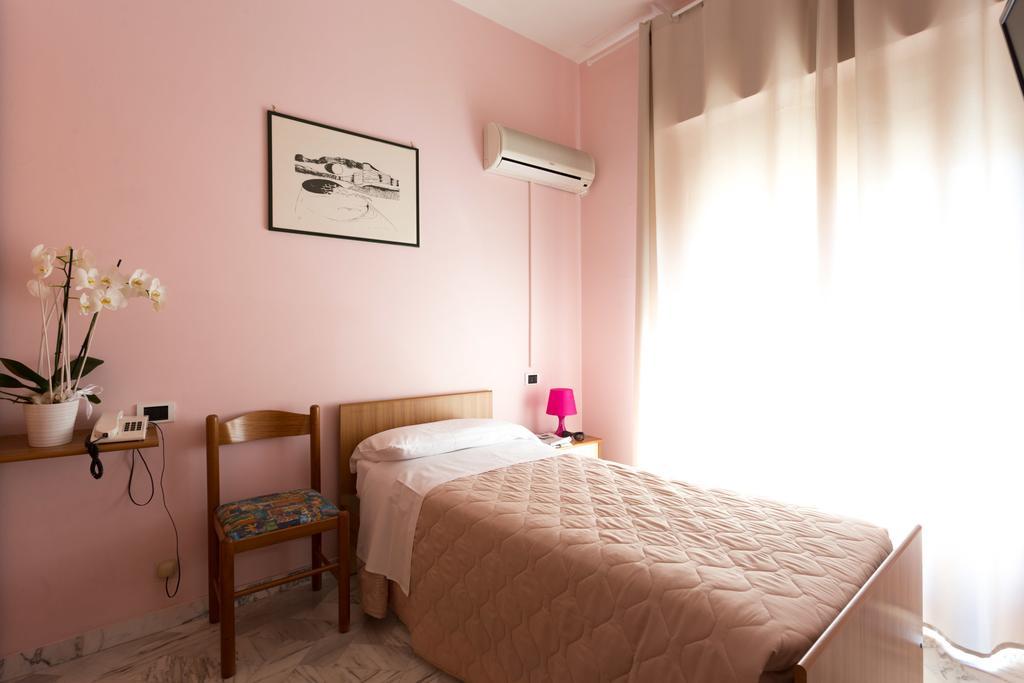 Hotel Roma Pineto Exteriér fotografie